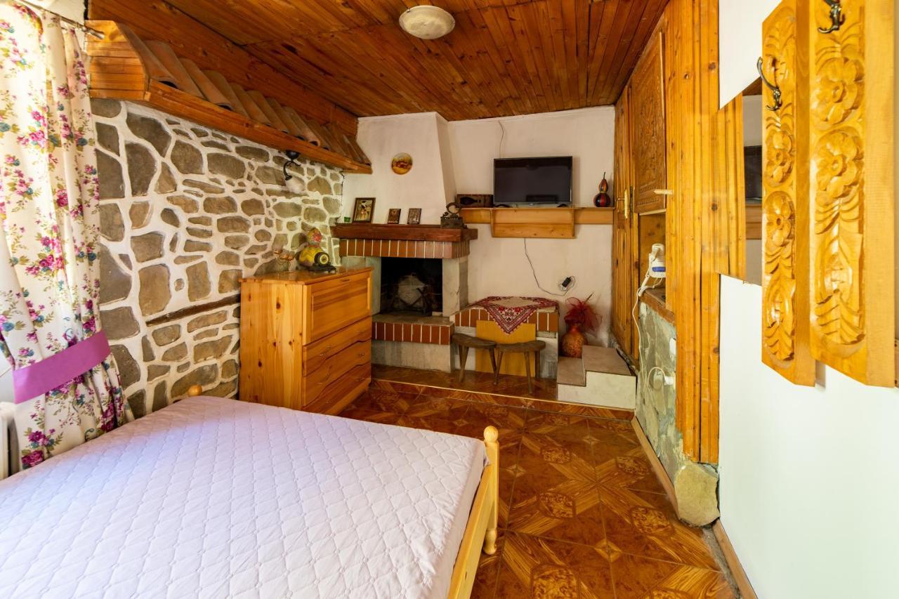 Винената Къща Veliko Tŭrnovo Exterior photo